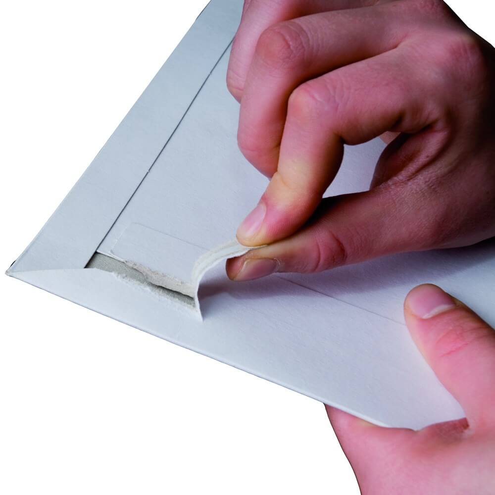 Versandtasche weiß aus Vollpappe A3